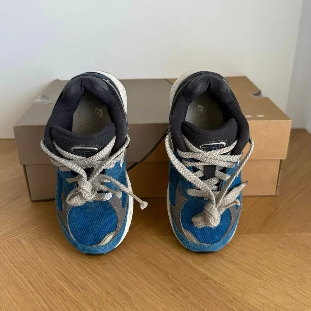 New Balance 2002 R Blue/White Kids Sneakers - SZ 12 C